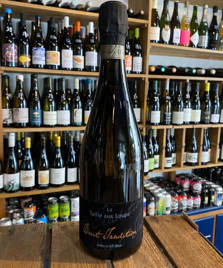 WOLVES‘ SIZE ESTATE – BRUT TRADITION – MONTLOUIS SUR LOIRE